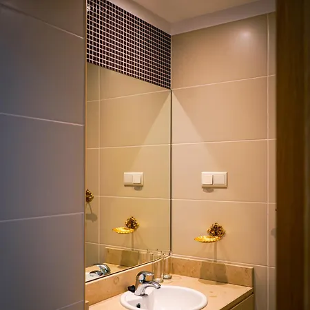 Apartment Quinta Rosas *